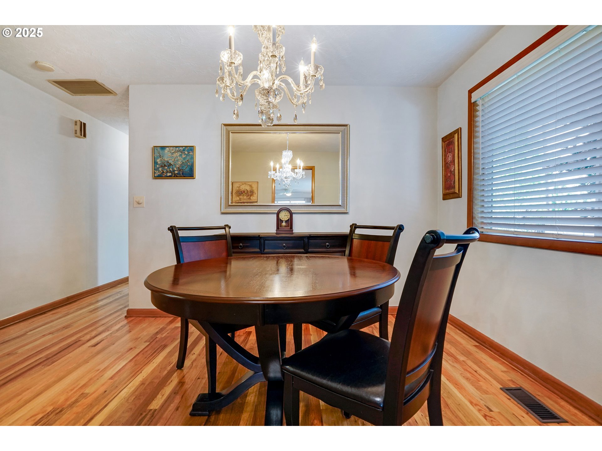 Salem, Oregon 97305, United States, 3 Bedrooms Bedrooms, ,2 BathroomsBathrooms,Residential,Pending,170999