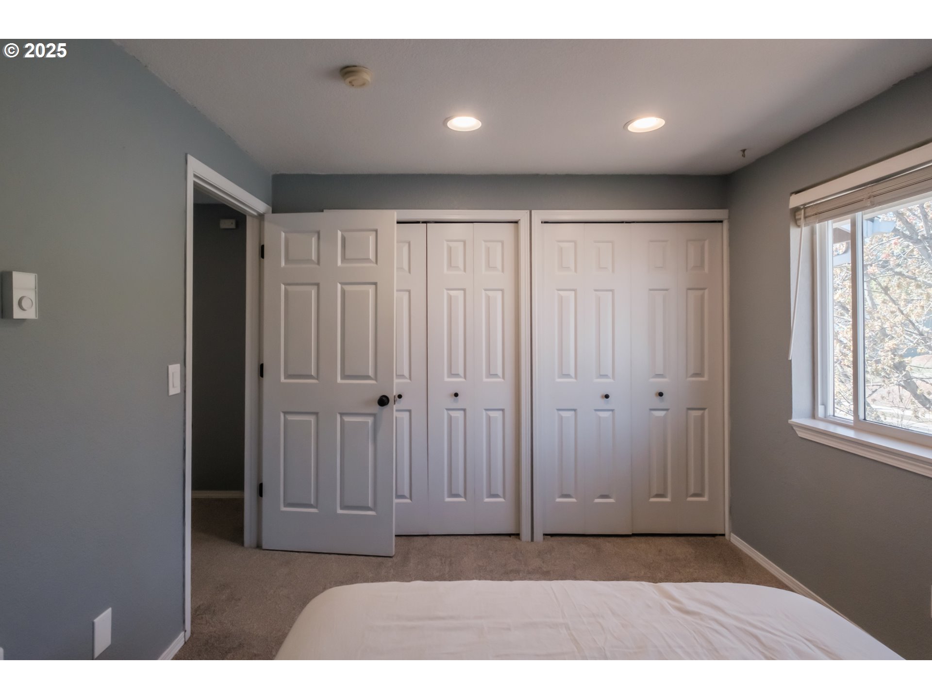 Salem, Oregon 97306, United States, 2 Bedrooms Bedrooms, ,2 BathroomsBathrooms,Residential,Pending,113699