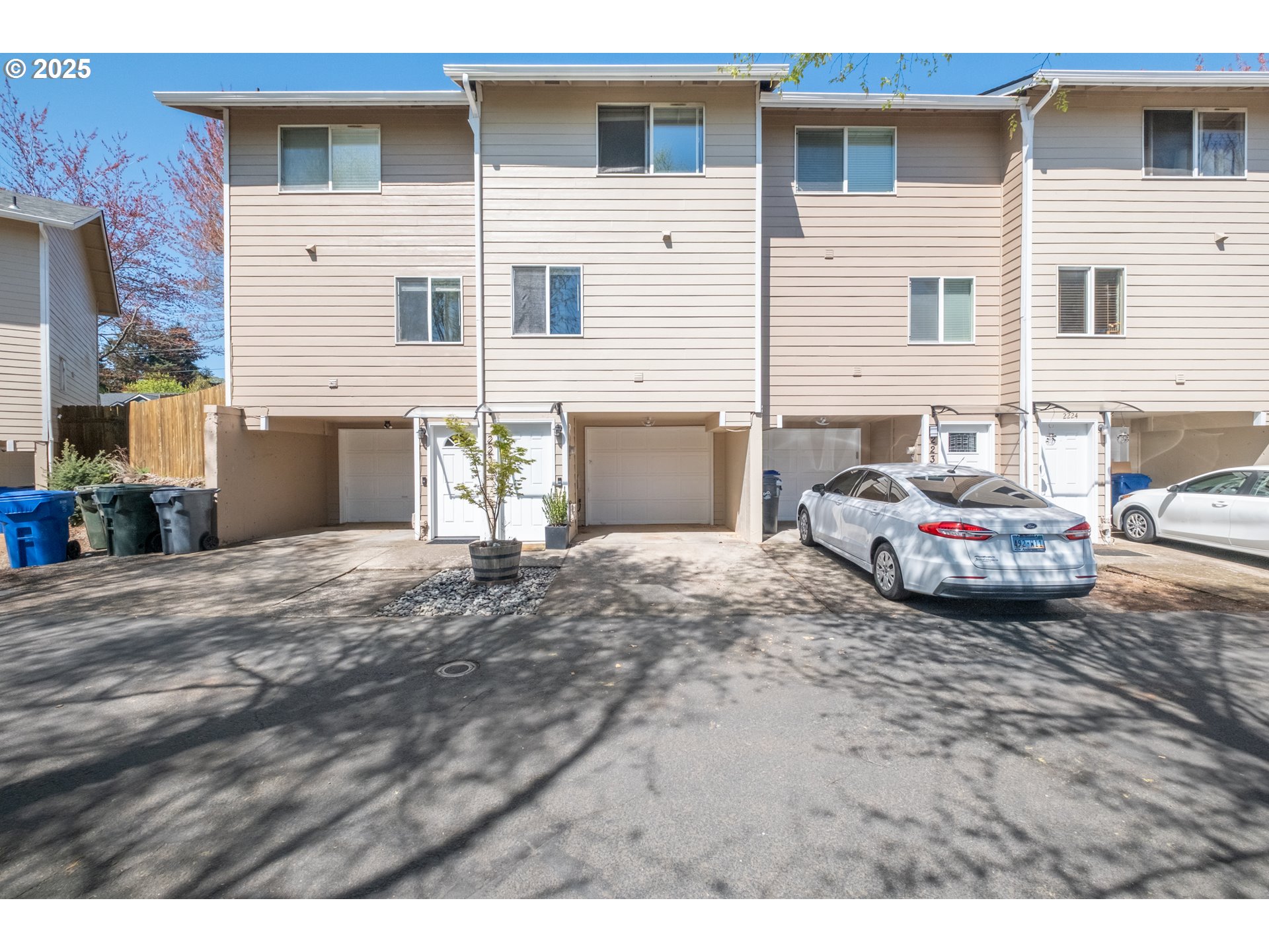 Salem, Oregon 97306, United States, 2 Bedrooms Bedrooms, ,2 BathroomsBathrooms,Residential,Pending,113699