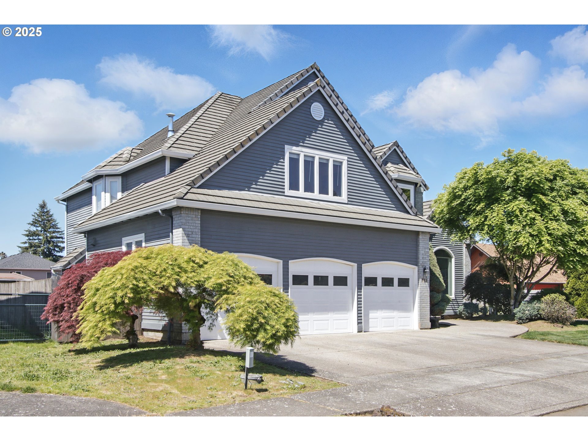 712 NE 138TH AVE
