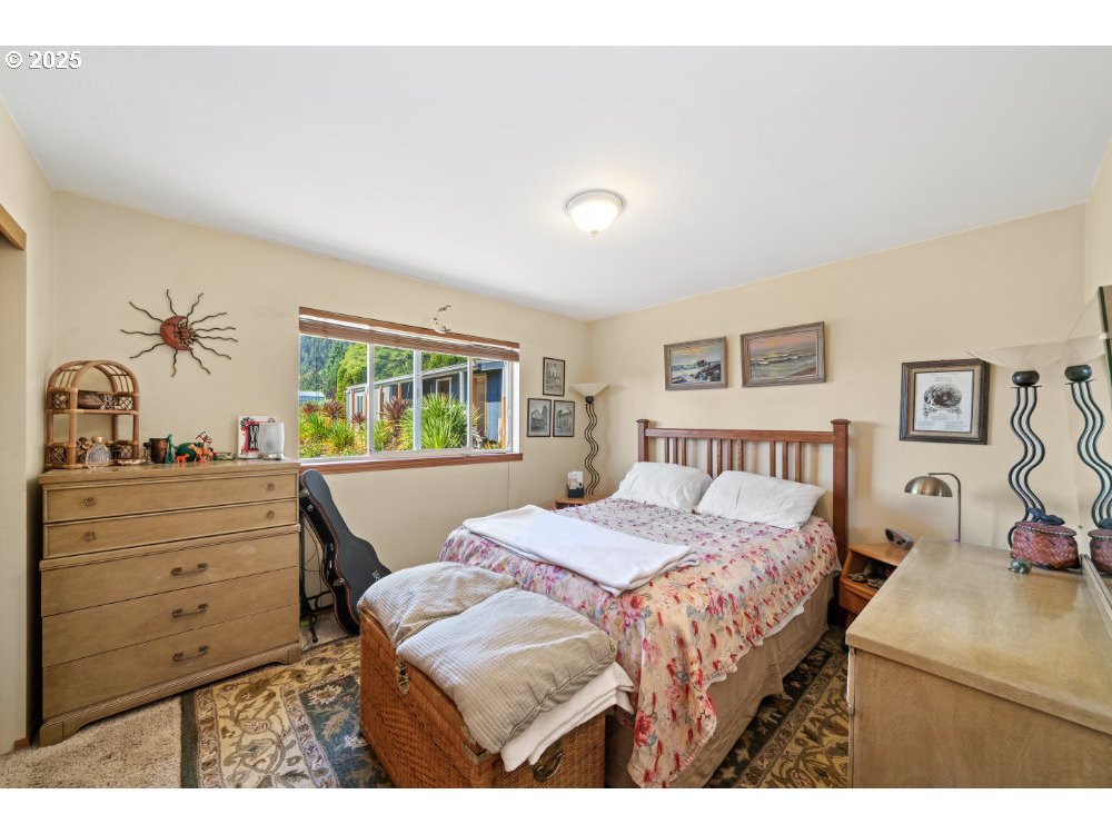 Garibaldi, Oregon 97118, United States, 3 Bedrooms Bedrooms, ,2 BathroomsBathrooms,Residential,Active,222127