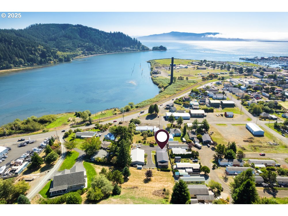 Garibaldi, Oregon 97118, United States, 3 Bedrooms Bedrooms, ,2 BathroomsBathrooms,Residential,Active,222127