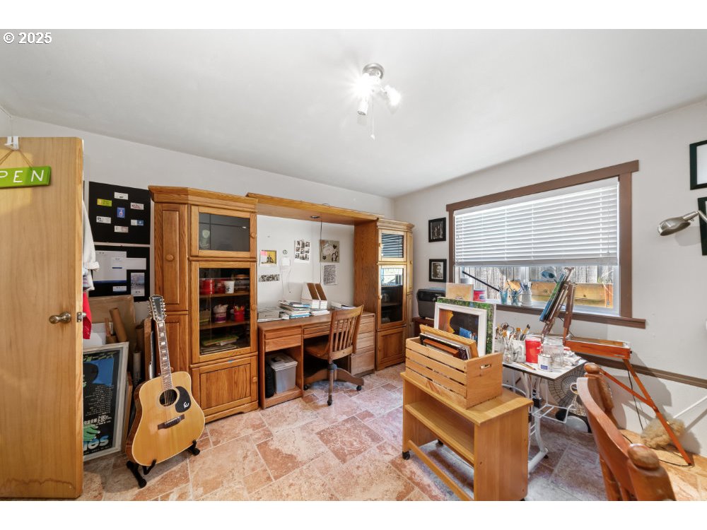 Garibaldi, Oregon 97118, United States, 3 Bedrooms Bedrooms, ,2 BathroomsBathrooms,Residential,Active,222127