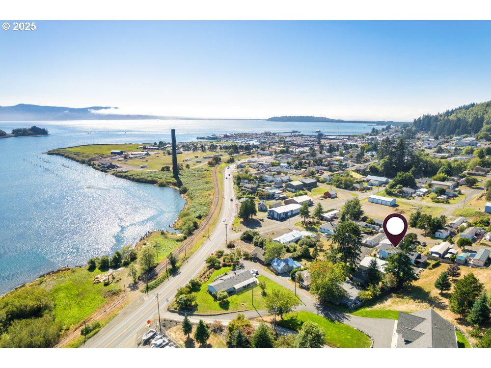 Garibaldi, Oregon 97118, United States, 3 Bedrooms Bedrooms, ,2 BathroomsBathrooms,Residential,Active,222127