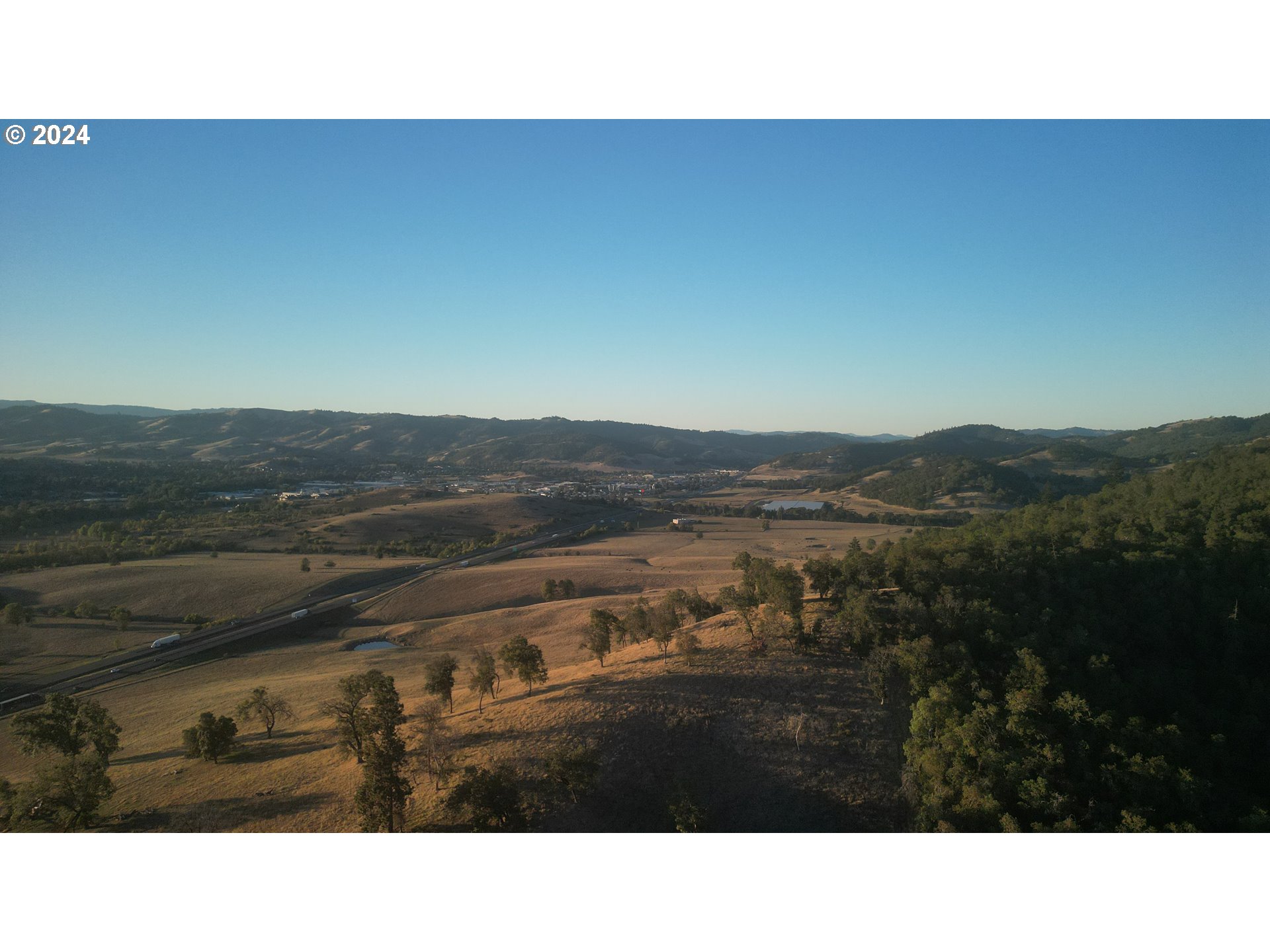 Roseburg, Oregon 97471, United States, ,Residential,Active,39234