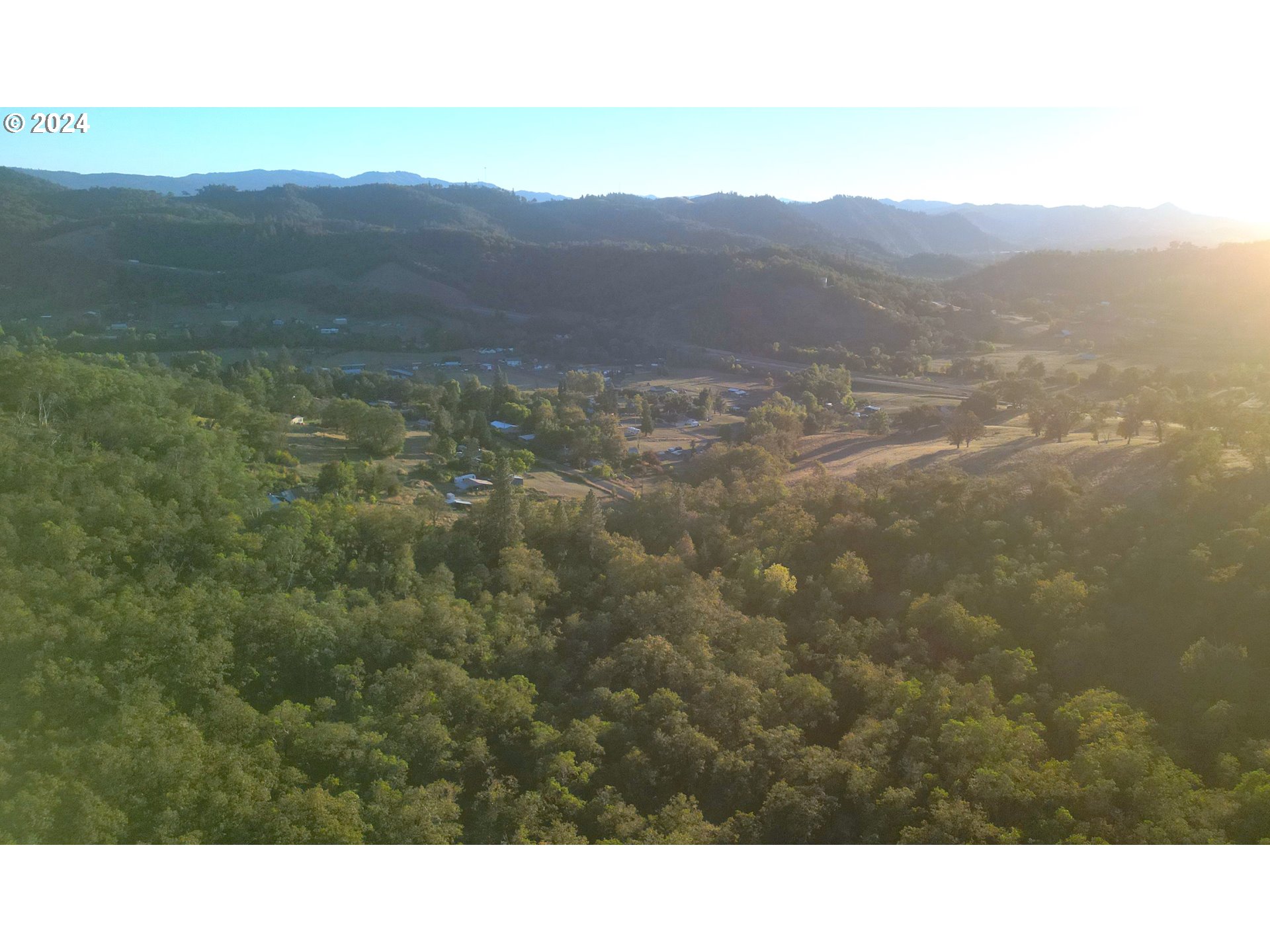 Roseburg, Oregon 97471, United States, ,Residential,Active,39234