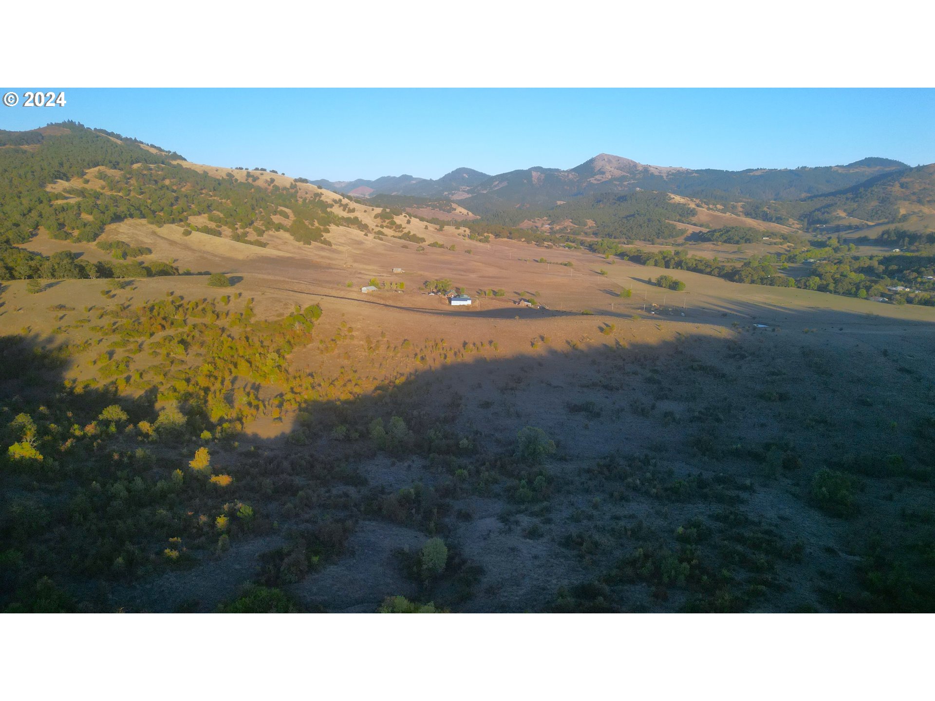 Roseburg, Oregon 97471, United States, ,Residential,Active,39234