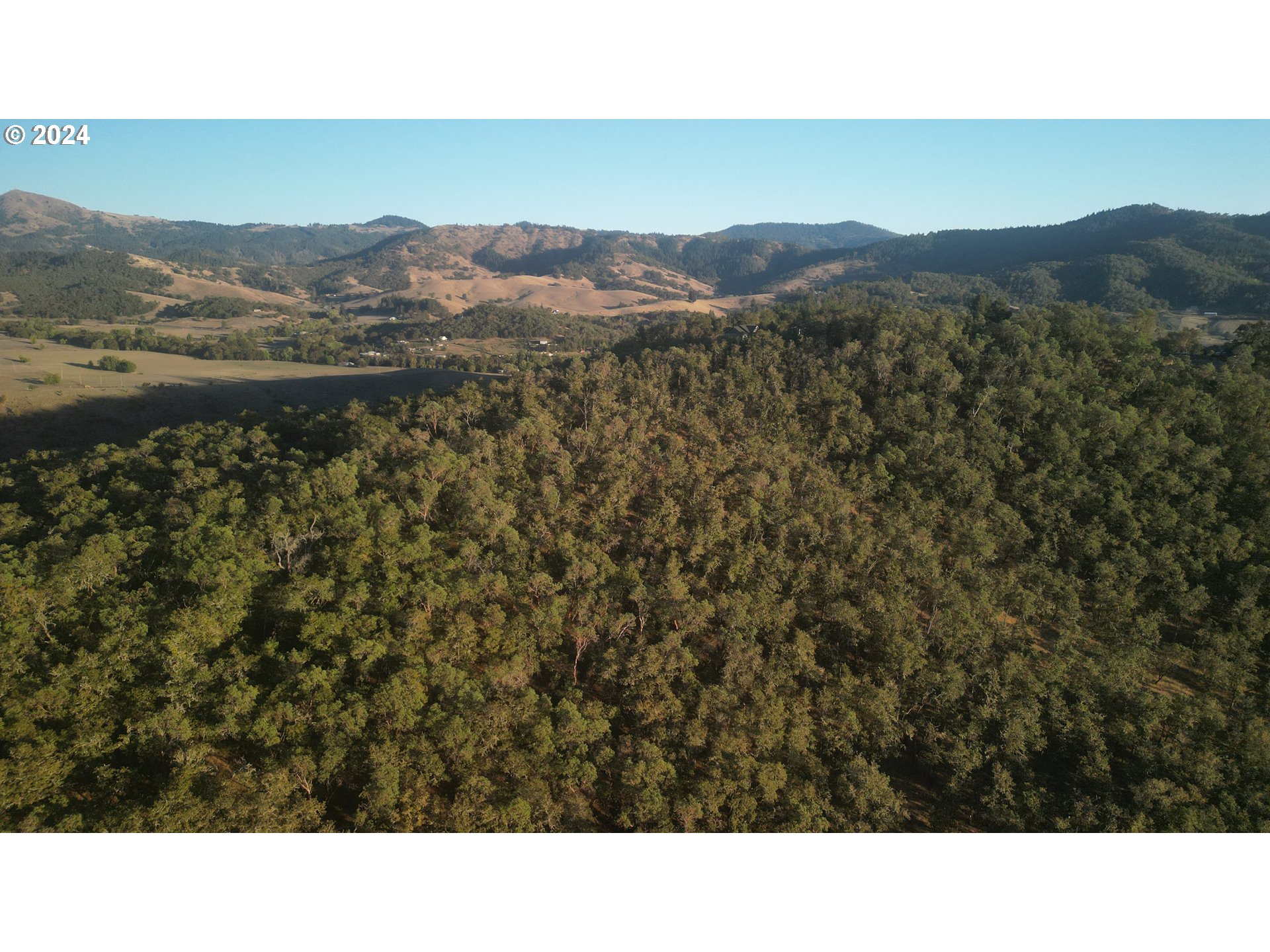 Roseburg, Oregon 97471, United States, ,Residential,Active,39234