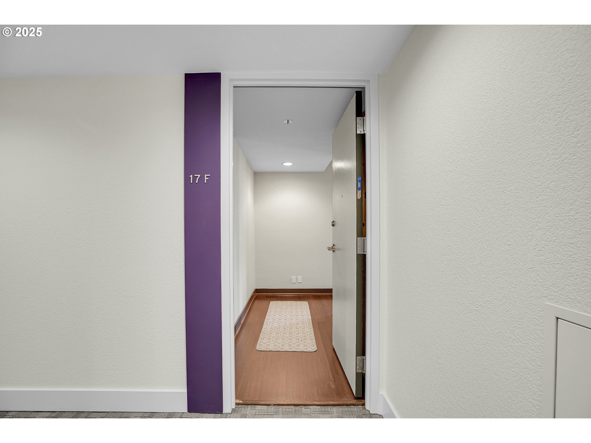 255 SW HARRISON ST 17F