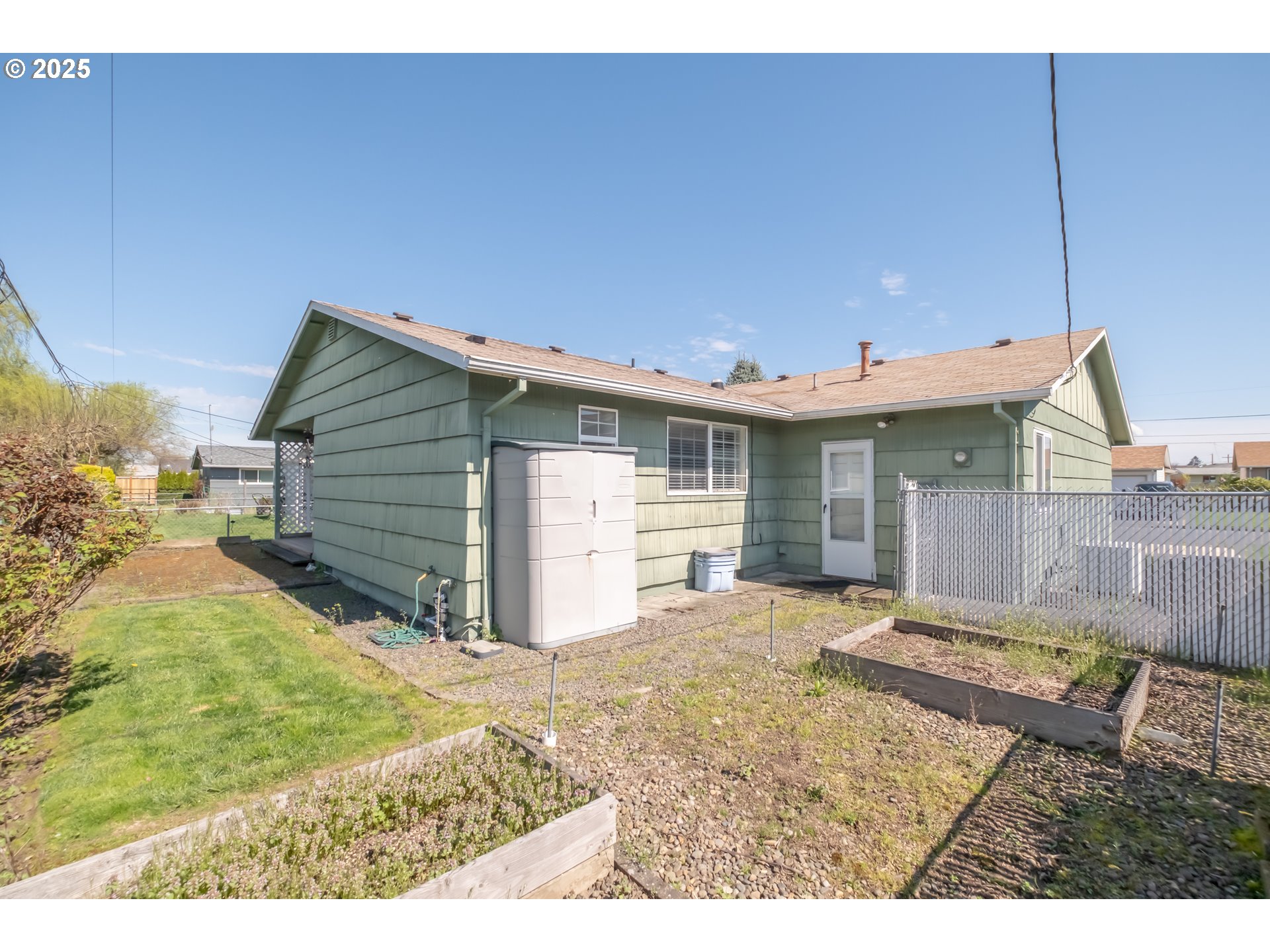 Woodburn, Oregon 97071, United States, 2 Bedrooms Bedrooms, ,2 BathroomsBathrooms,Residential,Active,97252