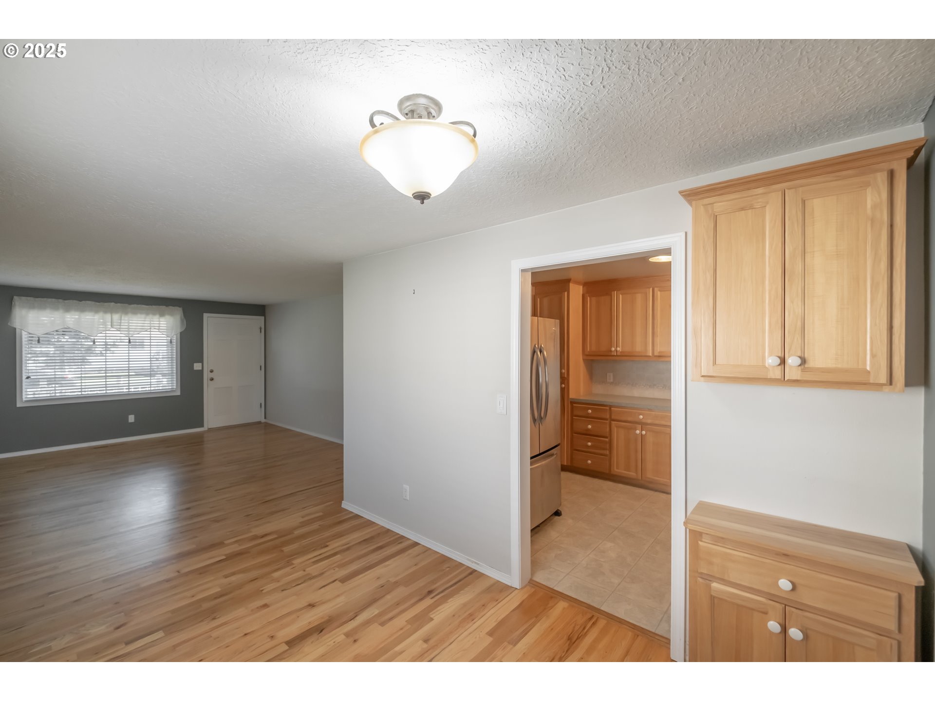 Woodburn, Oregon 97071, United States, 2 Bedrooms Bedrooms, ,2 BathroomsBathrooms,Residential,Active,97252