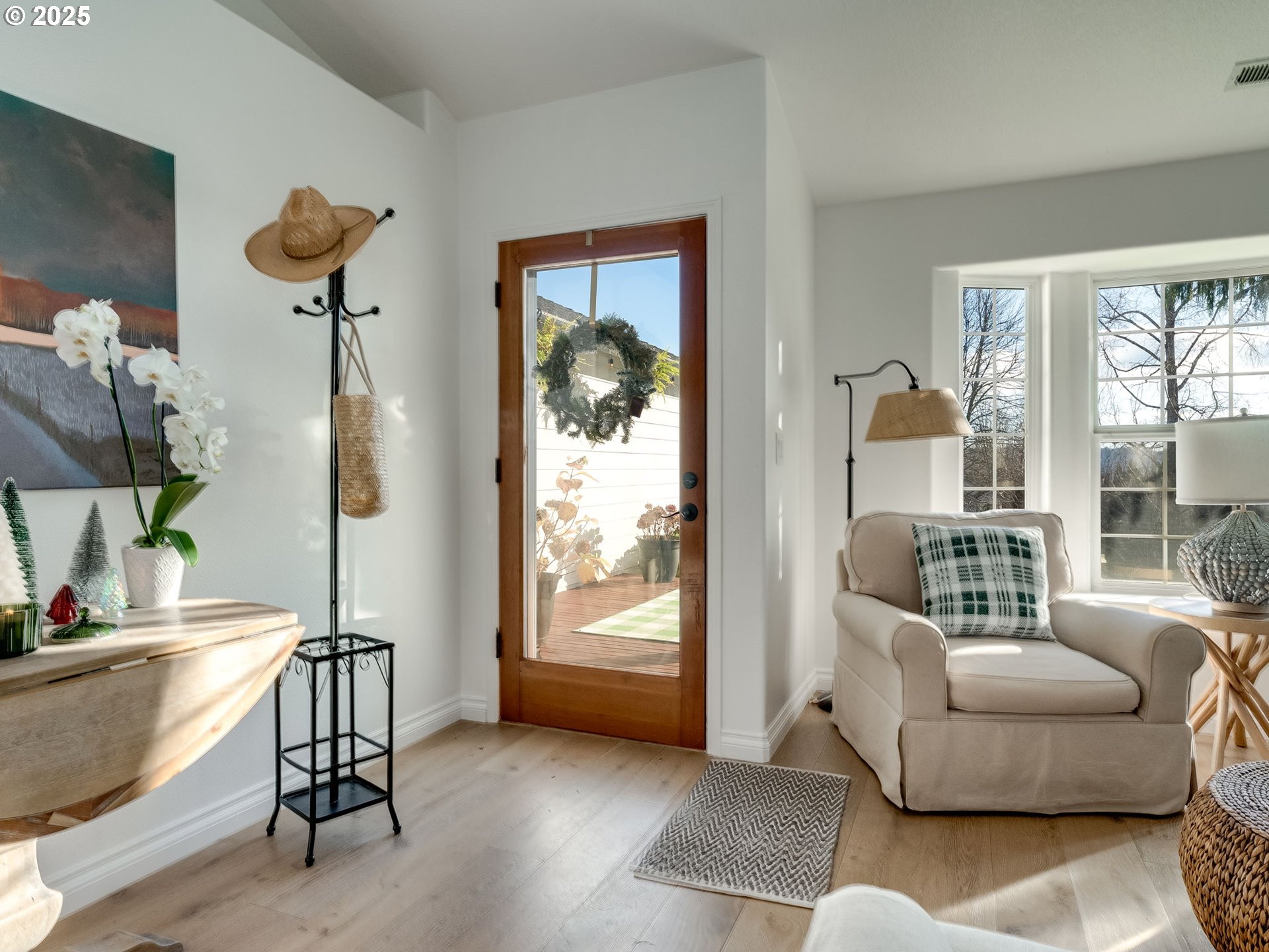 4577 ROLLING MEADOWS DR