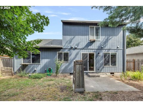 A home in Keizer