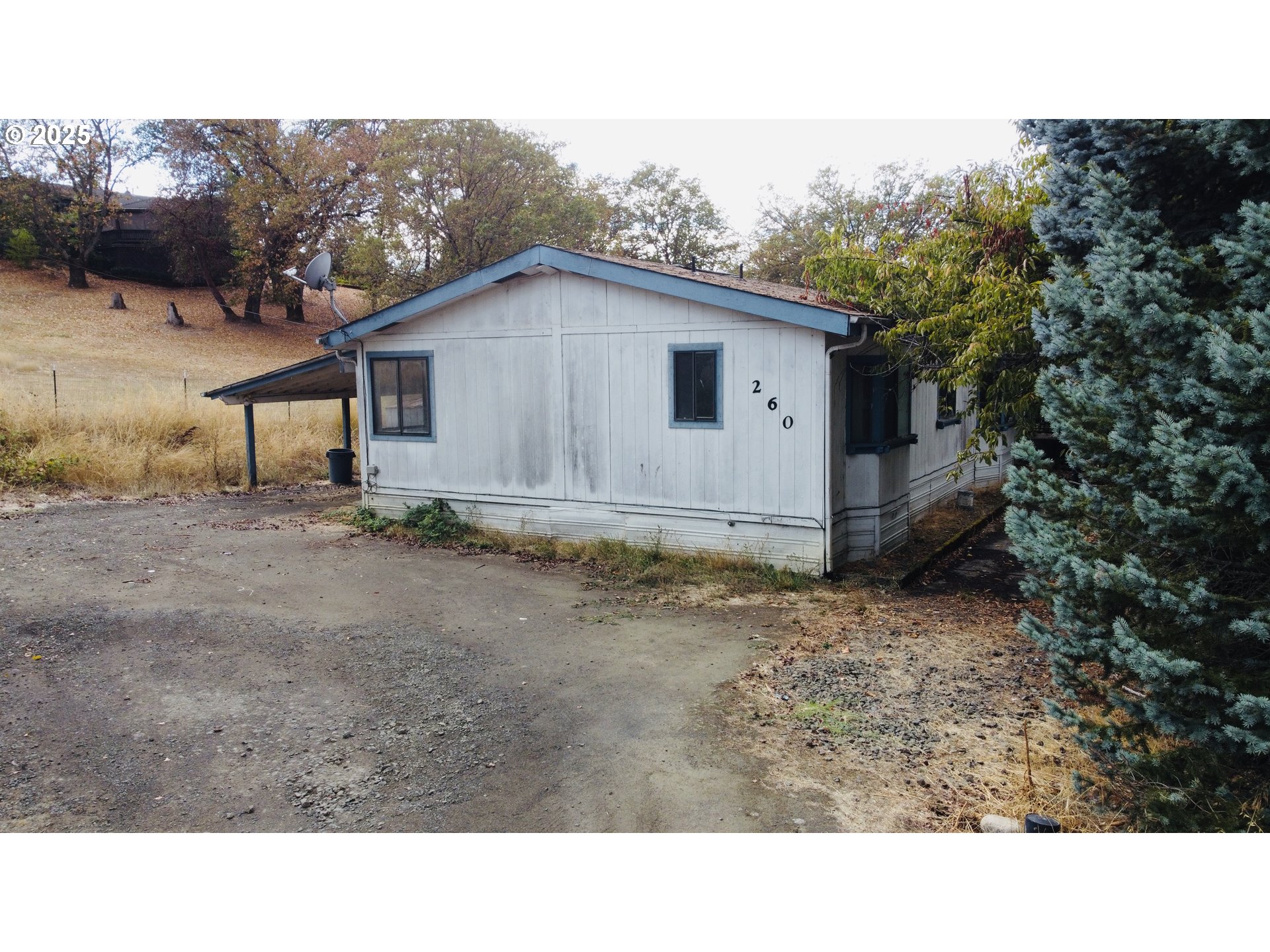 260 NE DARRELL AVE