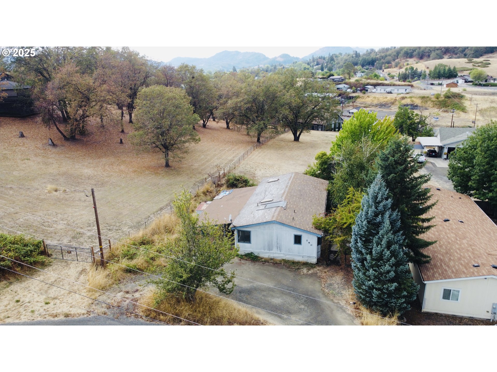 260 NE DARRELL AVE
