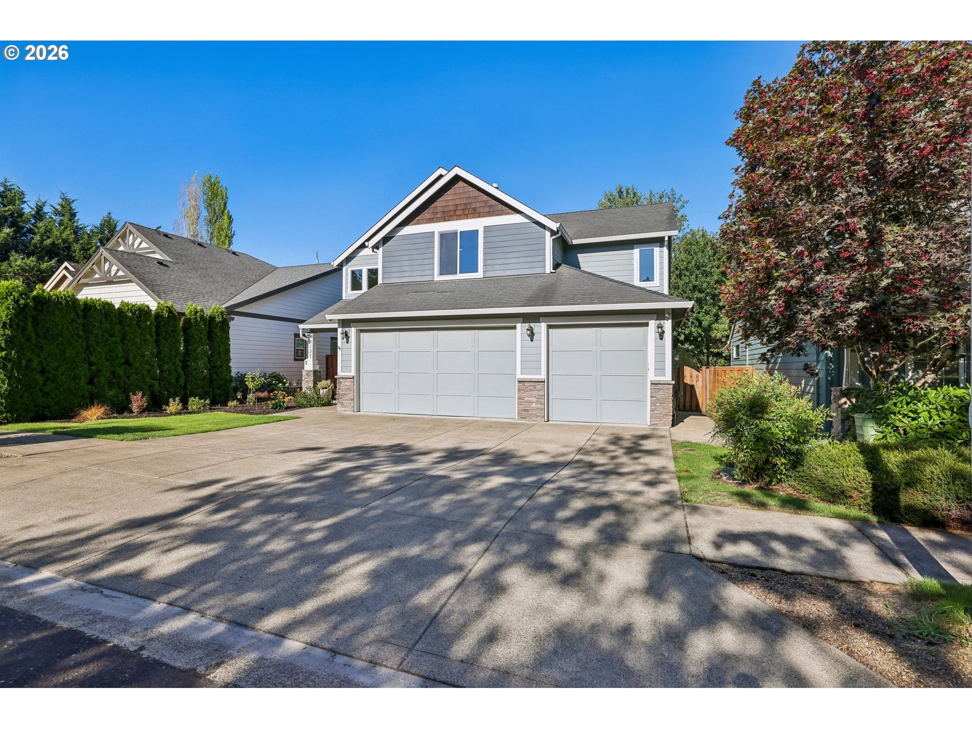 2137 N LEGACY DR