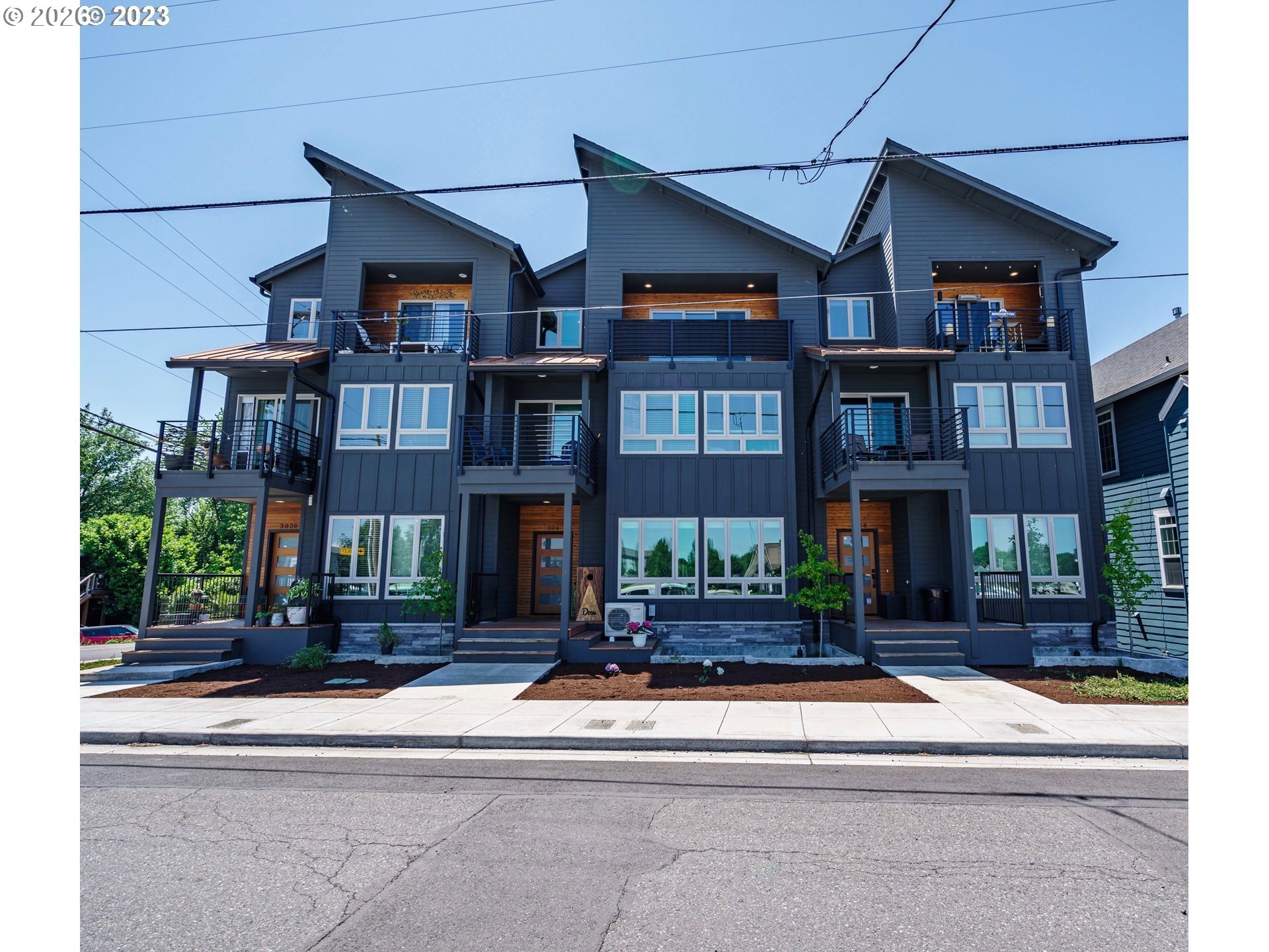 306 N BRIDGETON RD