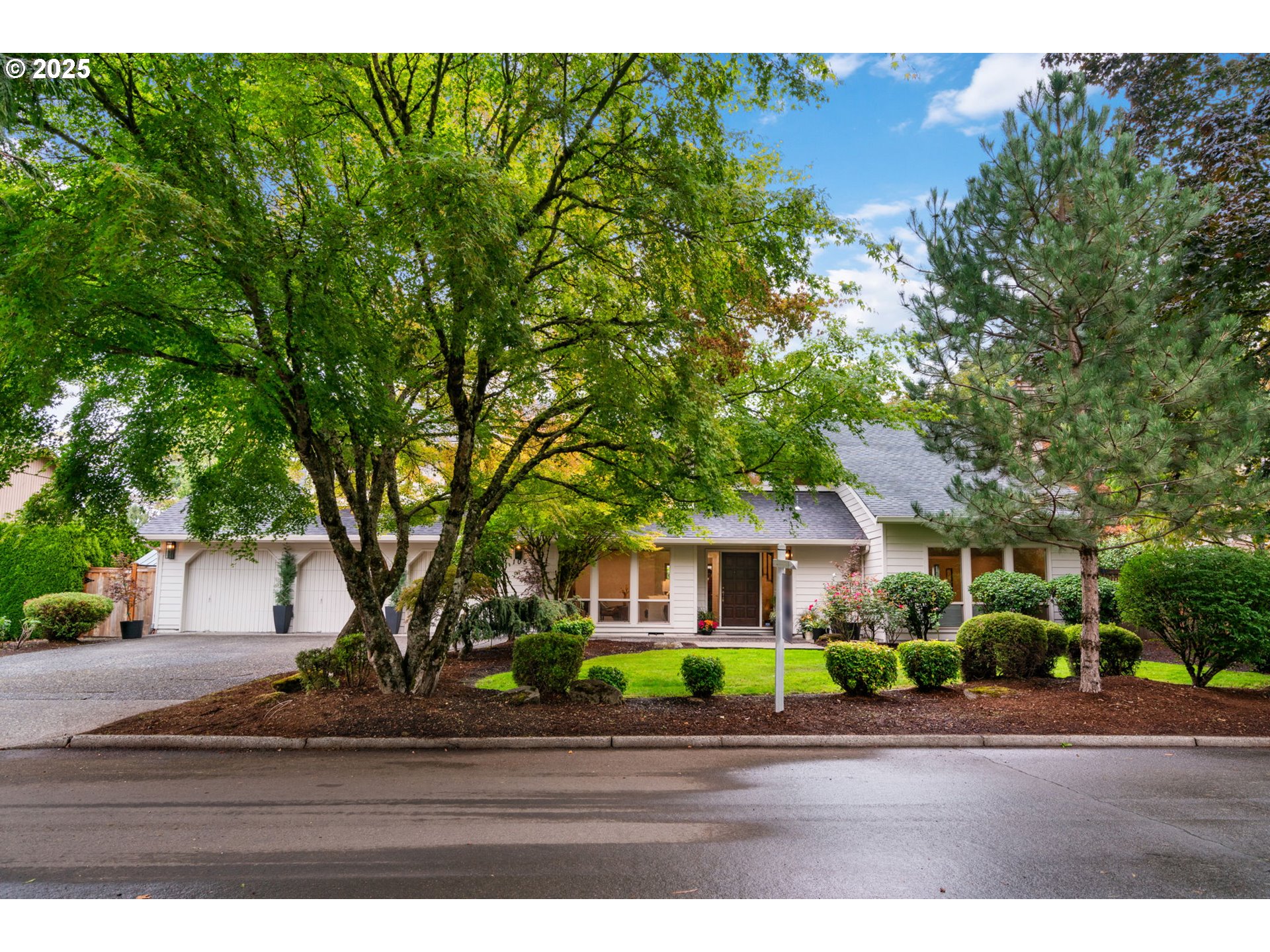 105 SANTA FE DR