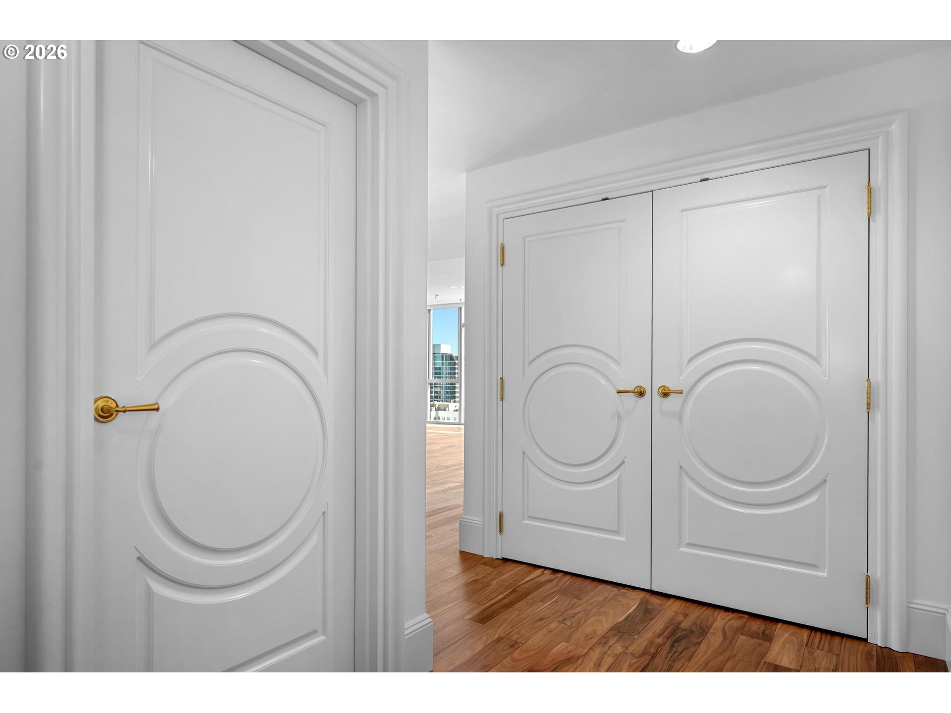 1221 SW 10TH AVE 1201