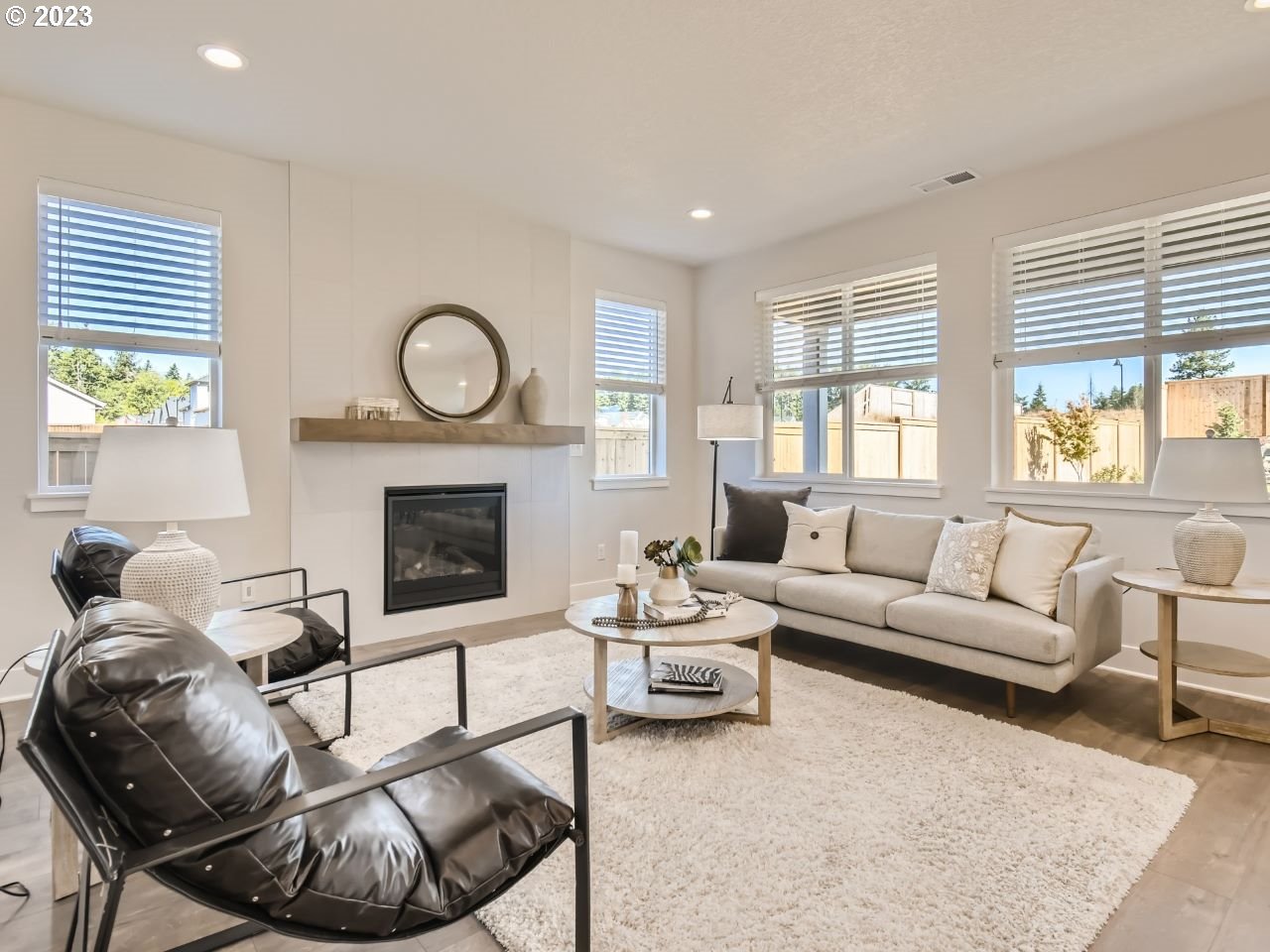 Sherwood, Oregon 97140, United States, 5 Bedrooms Bedrooms, ,3 BathroomsBathrooms,Residential,Pending,50969