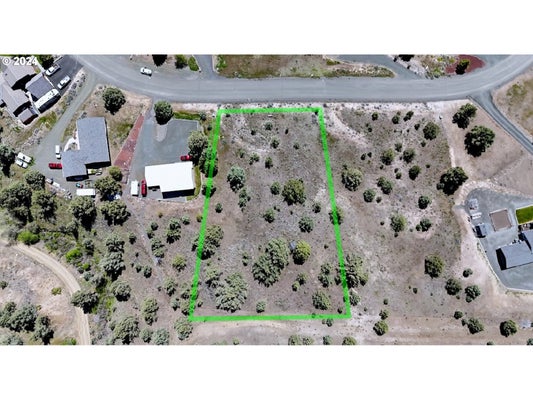227 VALLEY VIEW DR, JOHN DAY, OR 97845 - Image e6eebbbeeedc863434f8151eb1f9b59a/63483155
