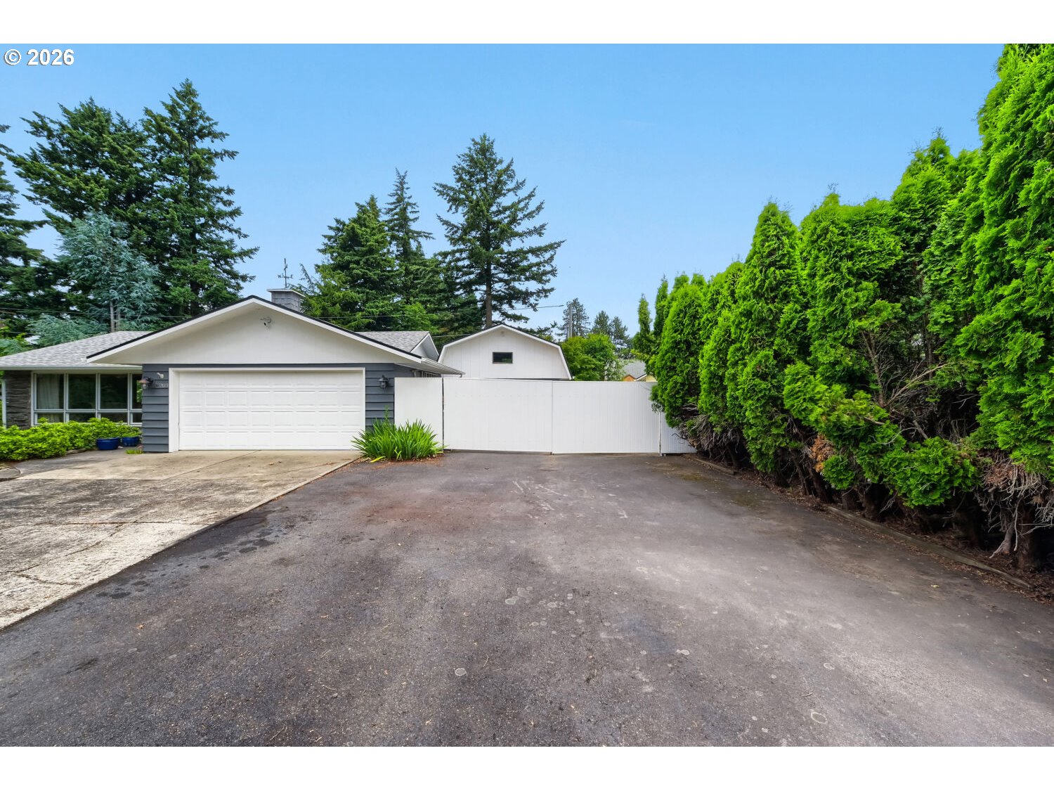 24203 NE OREGON ST