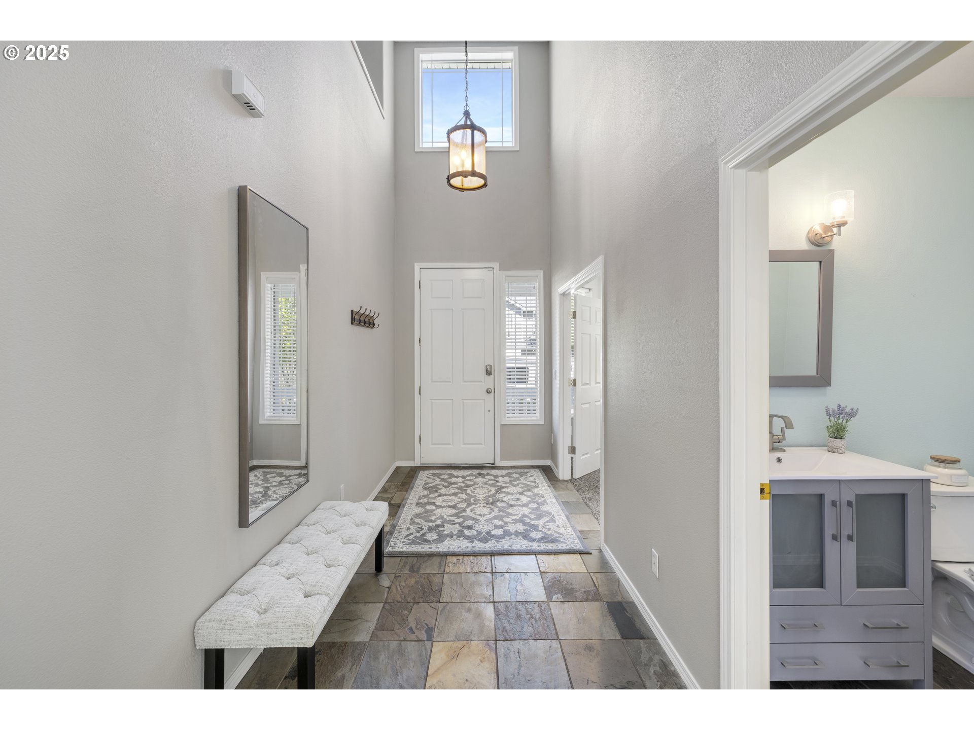 7678 SW ROANOKE DR