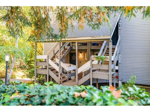 4610 LOWER DR Lake Oswego OR 97035