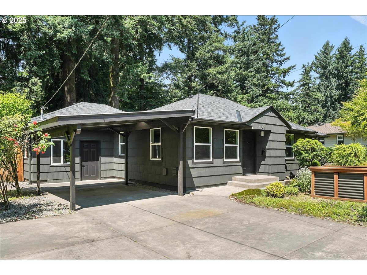 841 NE 113TH AVE
