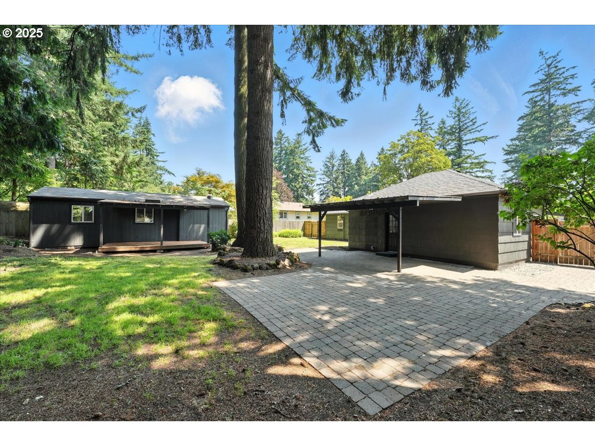 841 NE 113TH AVE