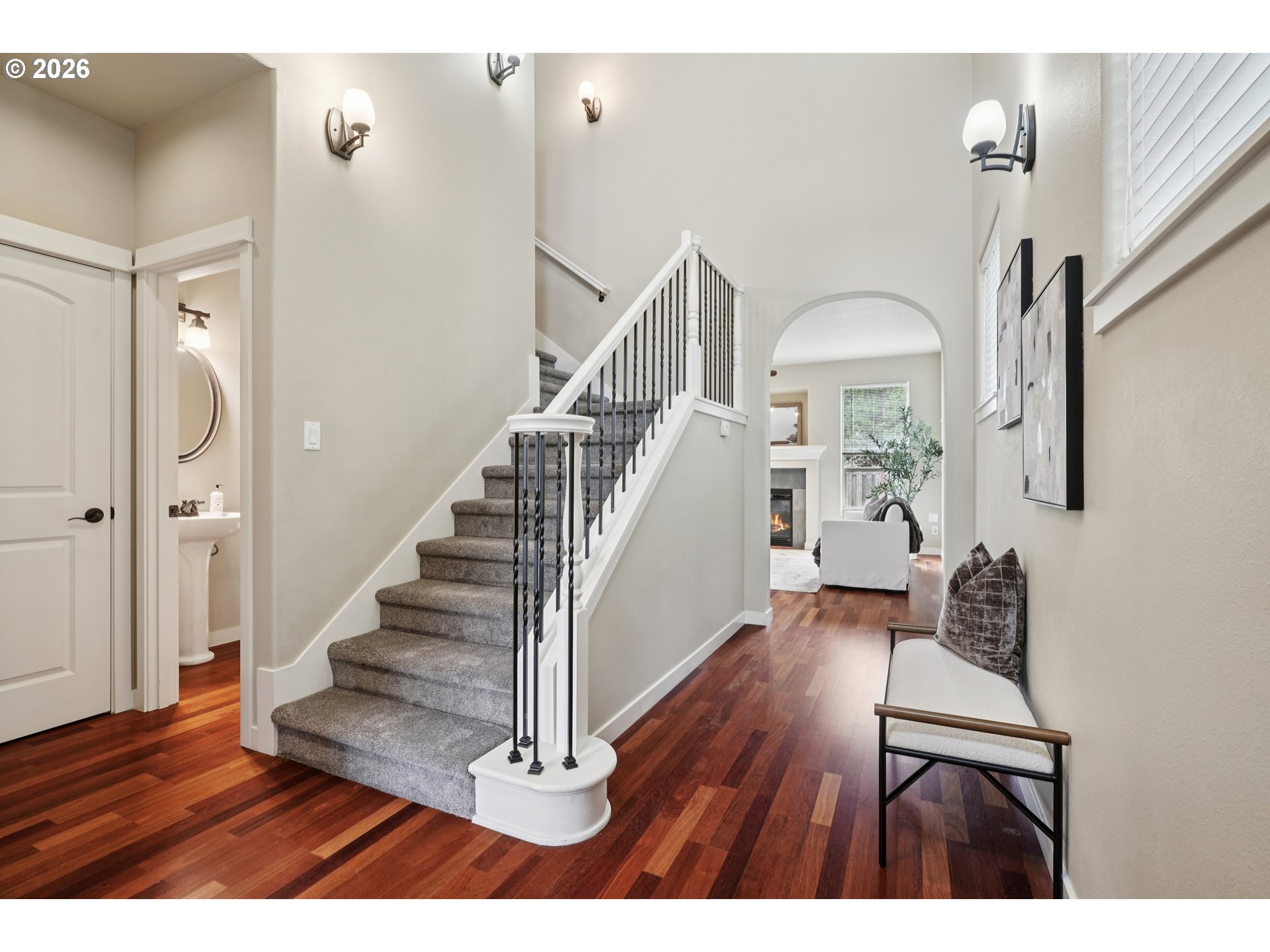 6058 NE WHITEWOOD DR