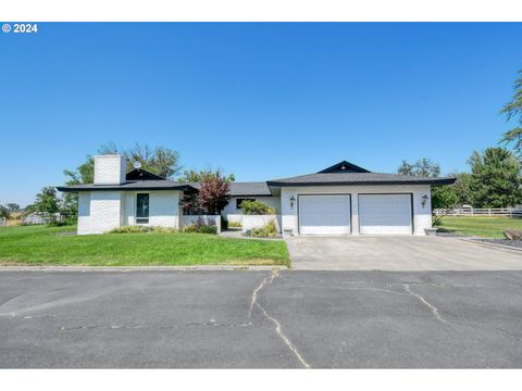 A home in Hermiston