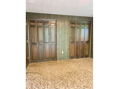 Tiny photo for 32424 Camas Swale Rd, Creswell, OR 97426 (MLS # 656208812)