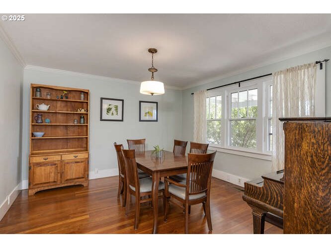 Newberg, Oregon 97132, United States, 4 Bedrooms Bedrooms, ,2 BathroomsBathrooms,Residential,Active,151557