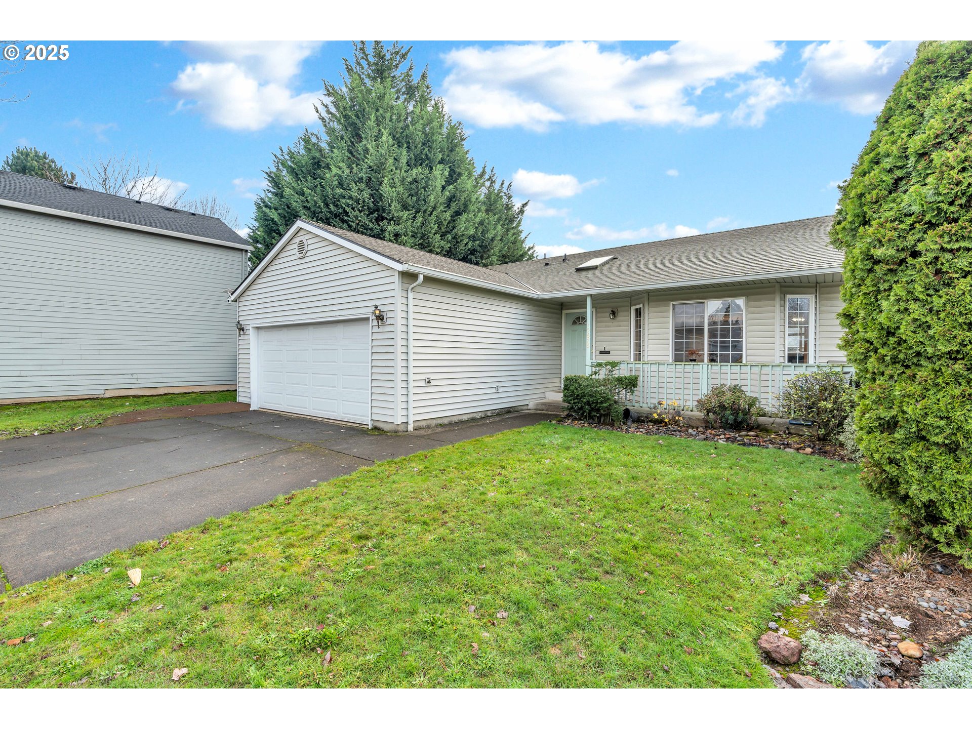 15678 SW THRASHER WAY