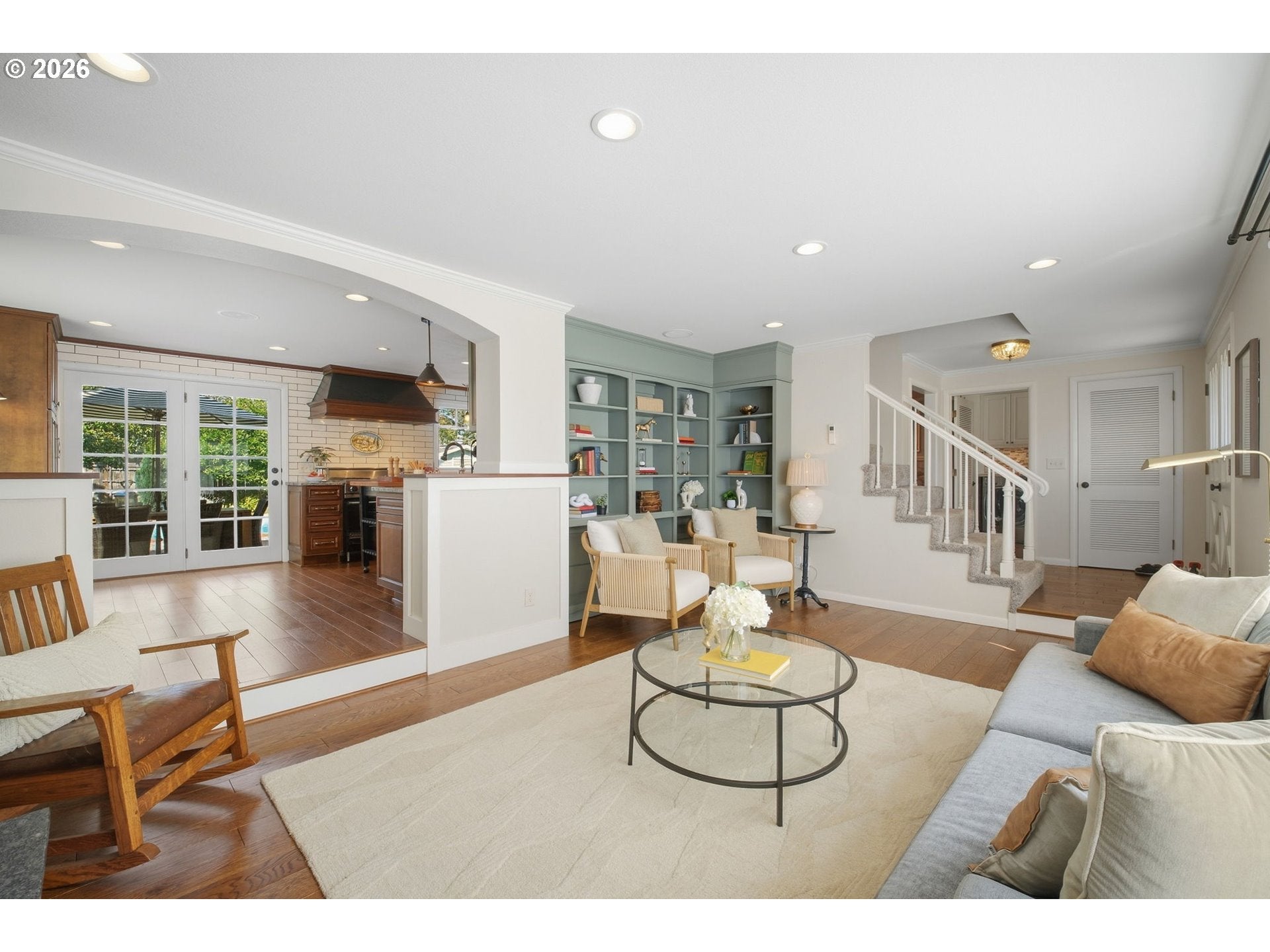1375 FLINTRIDGE AVE