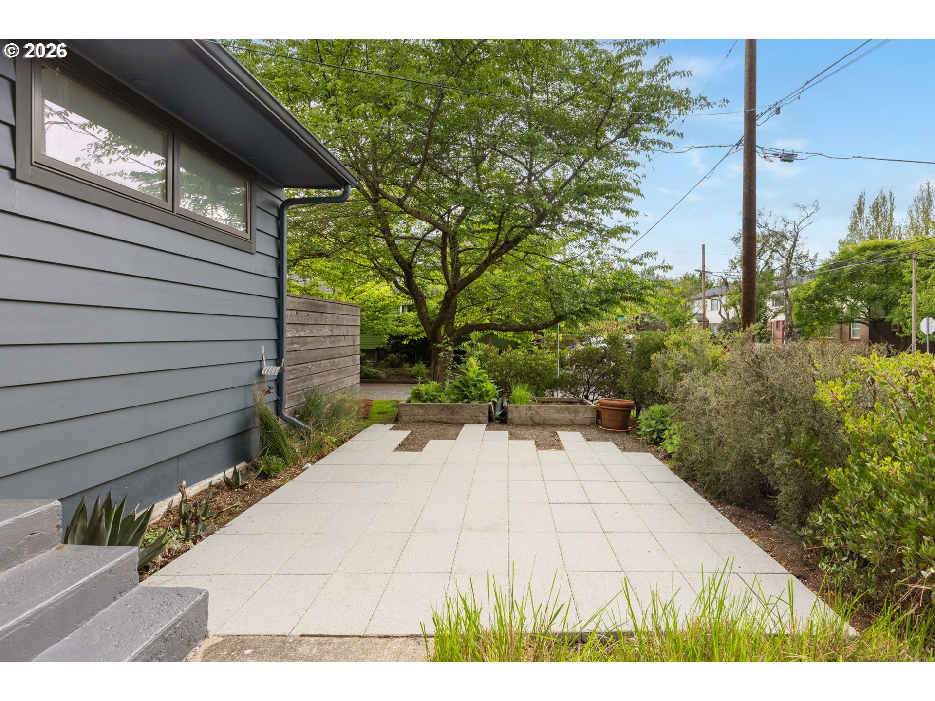 626 SE 42ND AVE