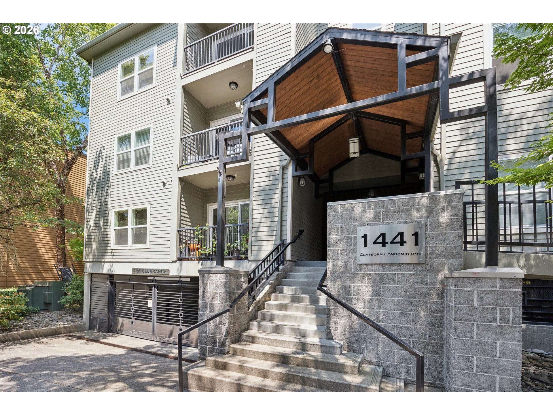 1441 SW CLAY ST 210