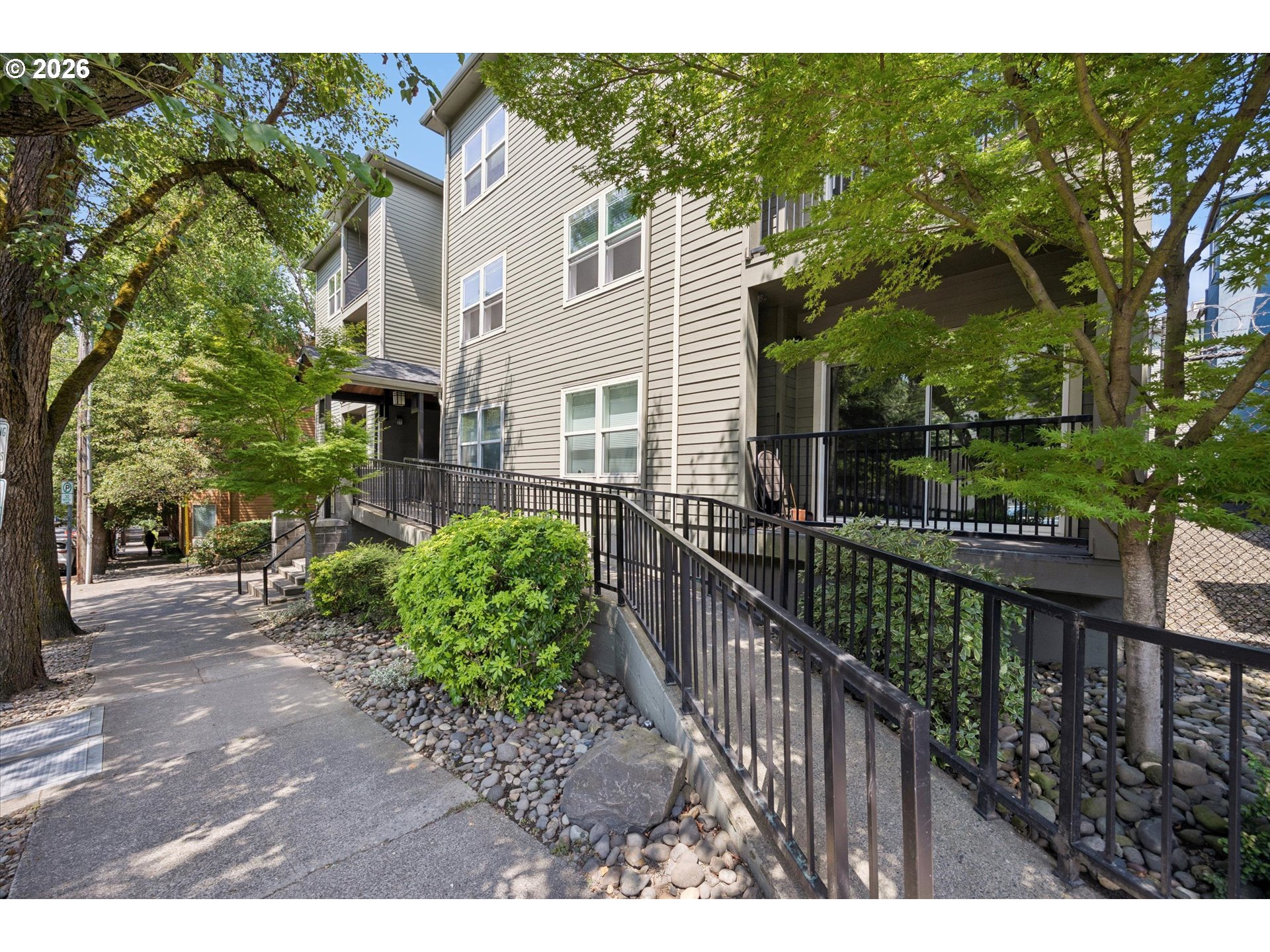 1441 SW CLAY ST 210