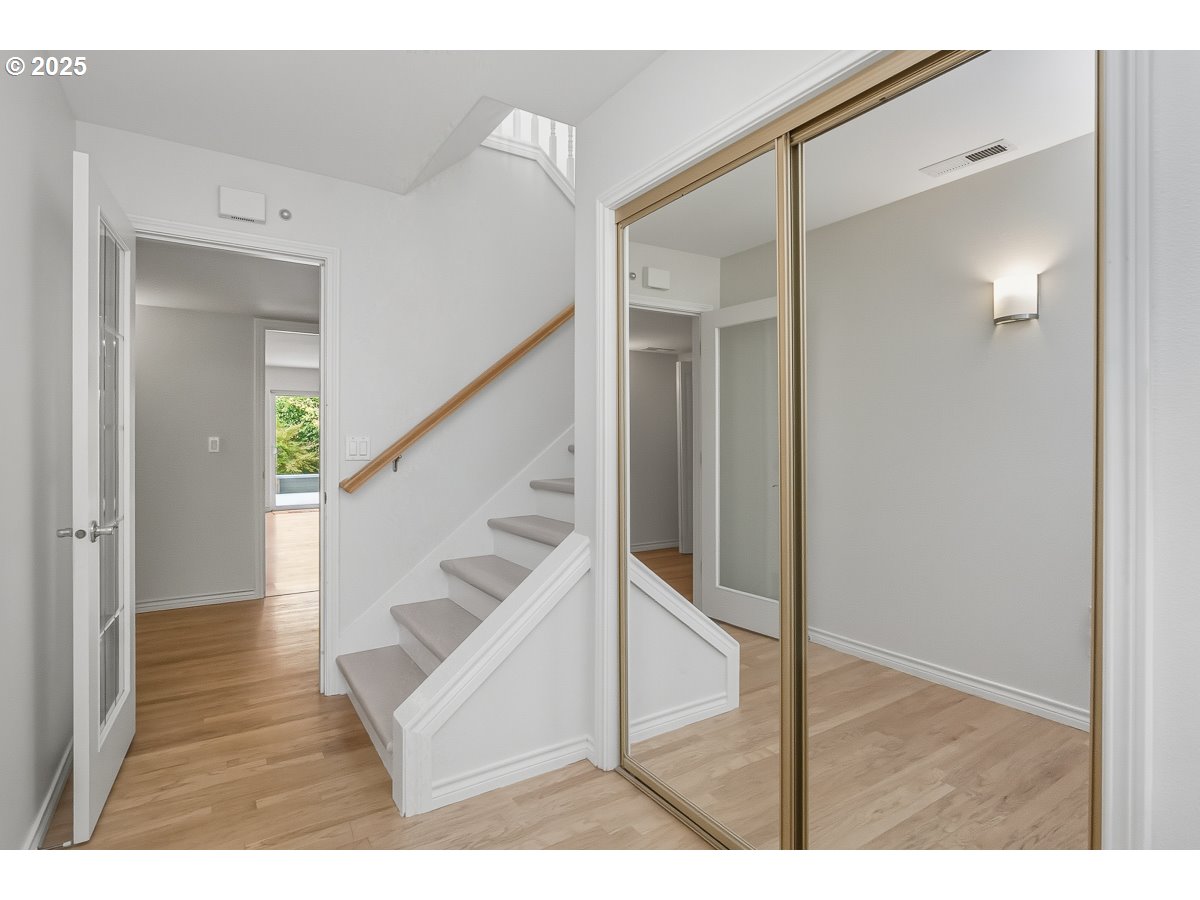 3379 NW BANFF DR