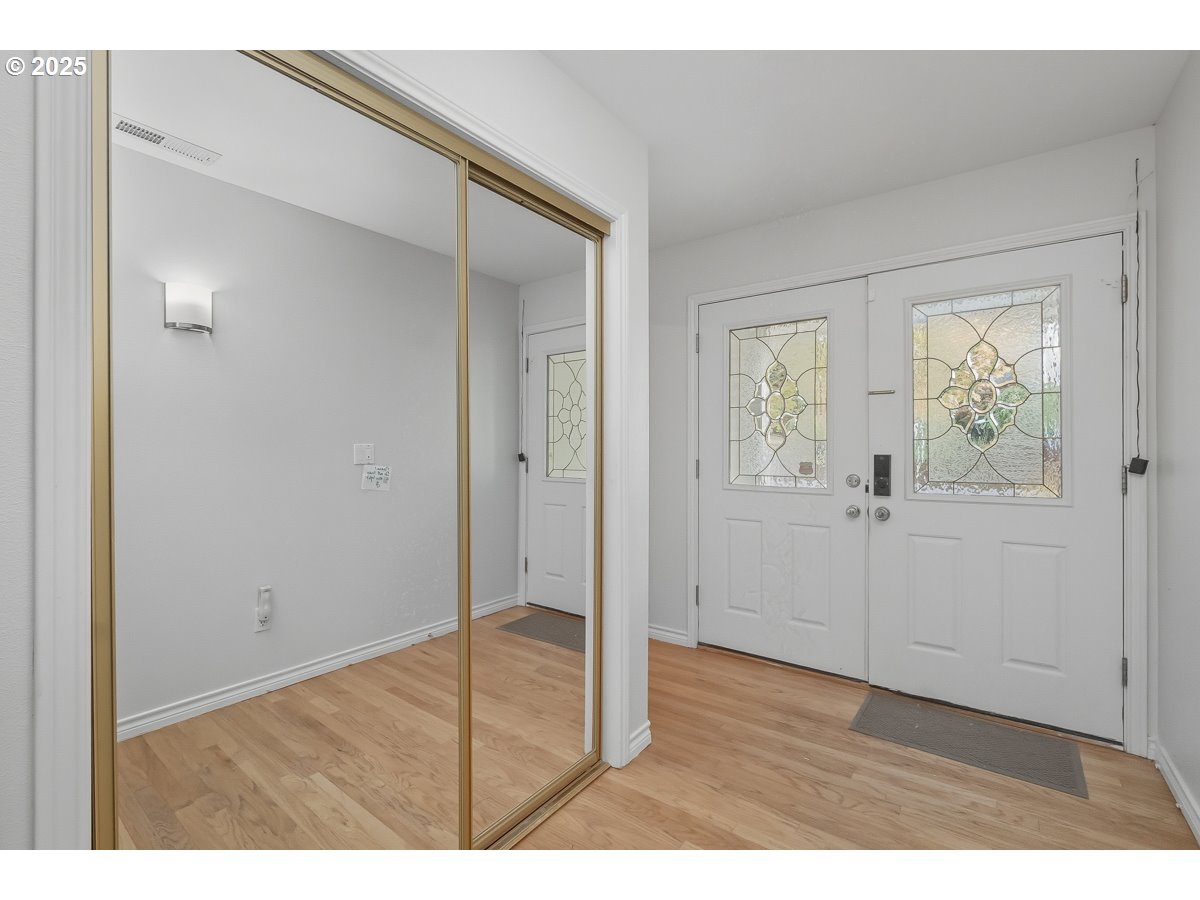 3379 NW BANFF DR