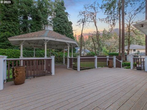 A home in Milwaukie