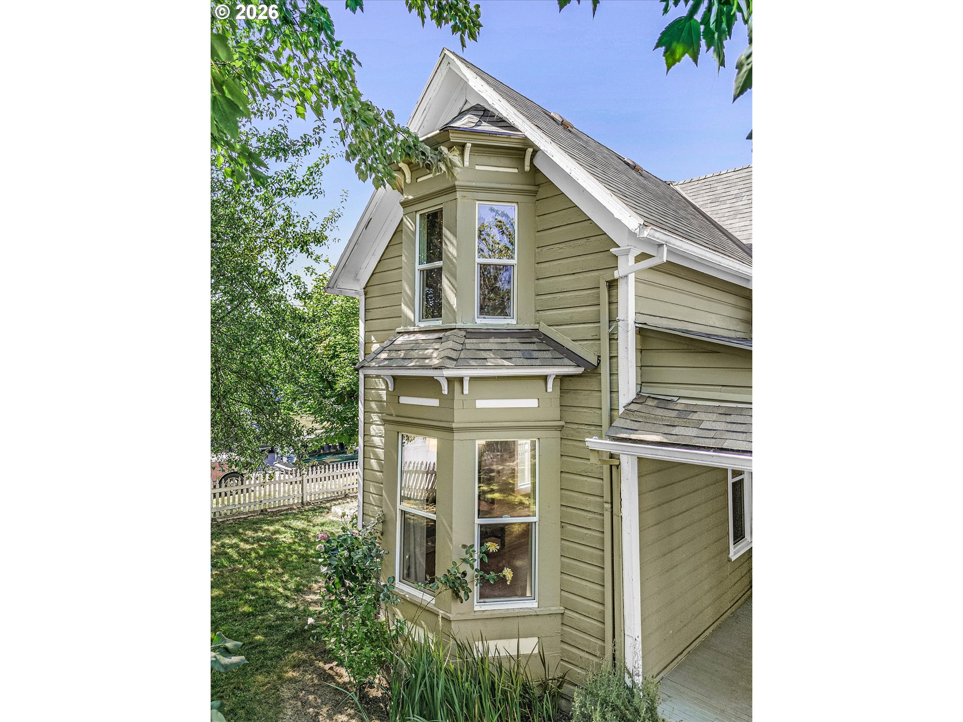 507 SE CEDAR ST