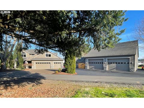 18214 S BROOKSTONE DR Oregon City OR 97045