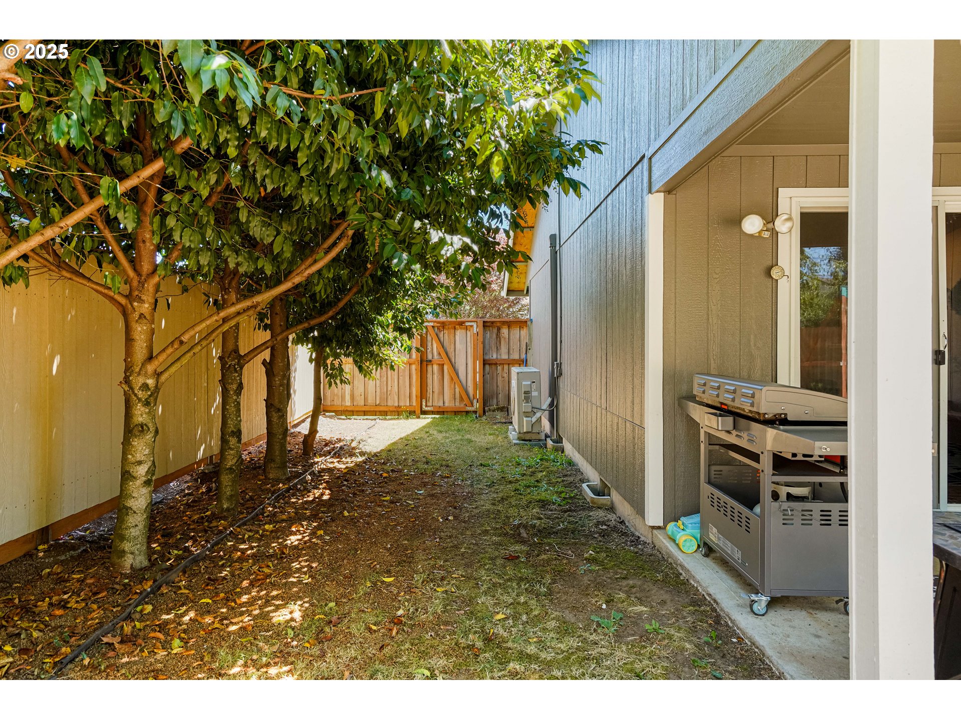 Dallas, Oregon 97338, United States, 3 Bedrooms Bedrooms, ,2 BathroomsBathrooms,Residential,Pending,171496