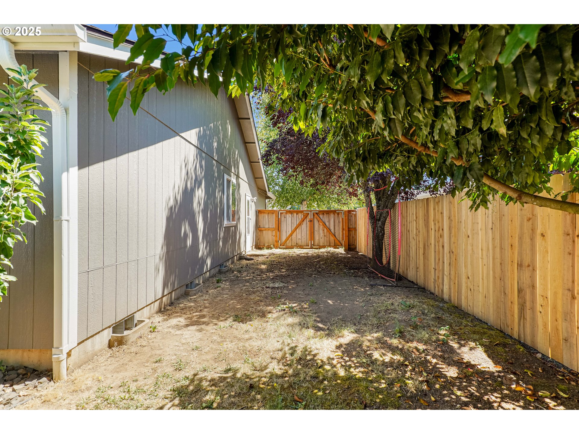 Dallas, Oregon 97338, United States, 3 Bedrooms Bedrooms, ,2 BathroomsBathrooms,Residential,Pending,171496