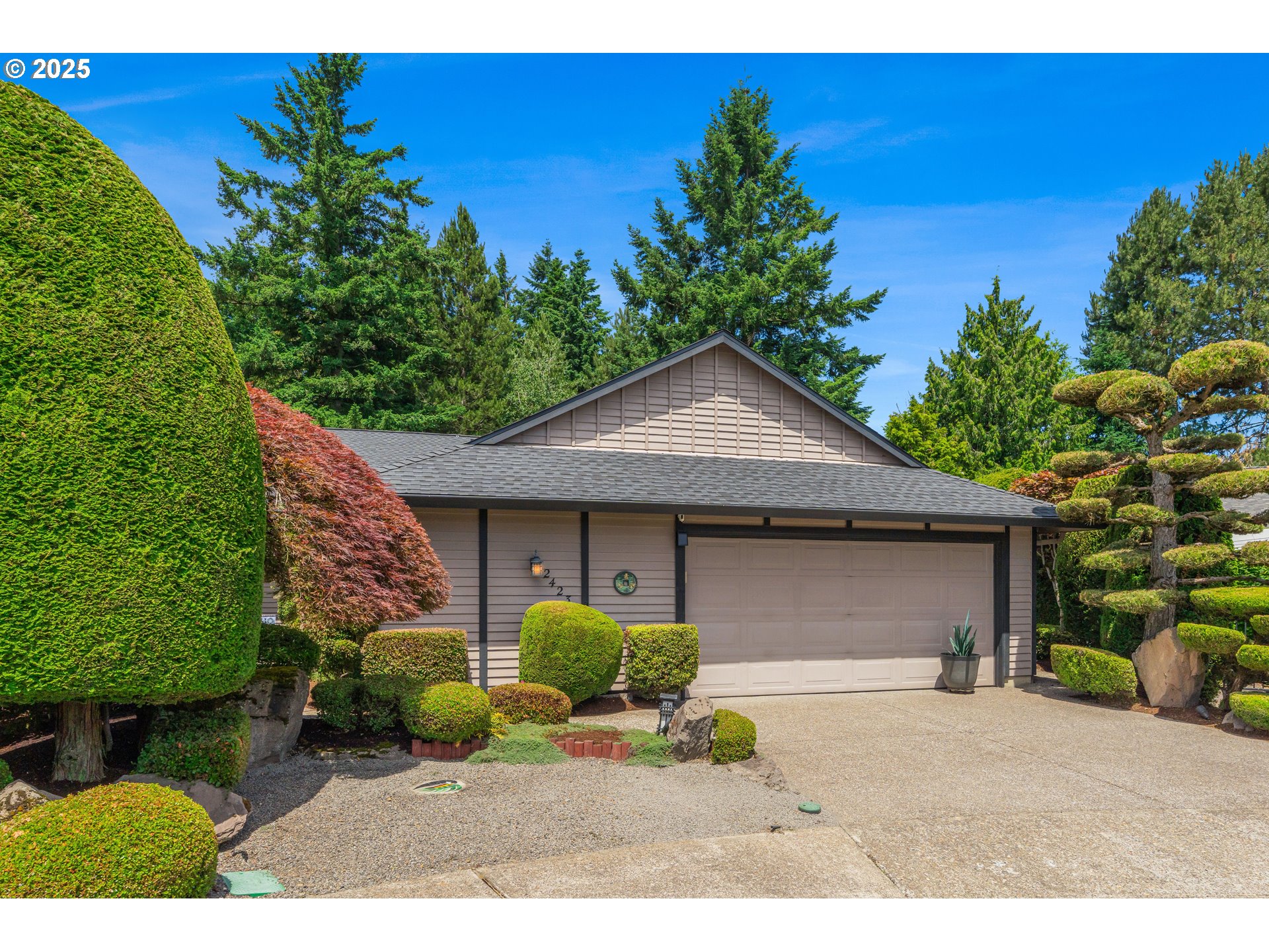 2423 NE 153RD PL