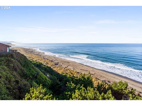 A home in Lincoln City