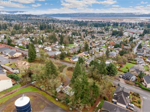 A home in Washougal