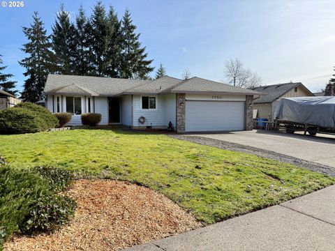 7703 NE 156TH AVE Vancouver WA 98682